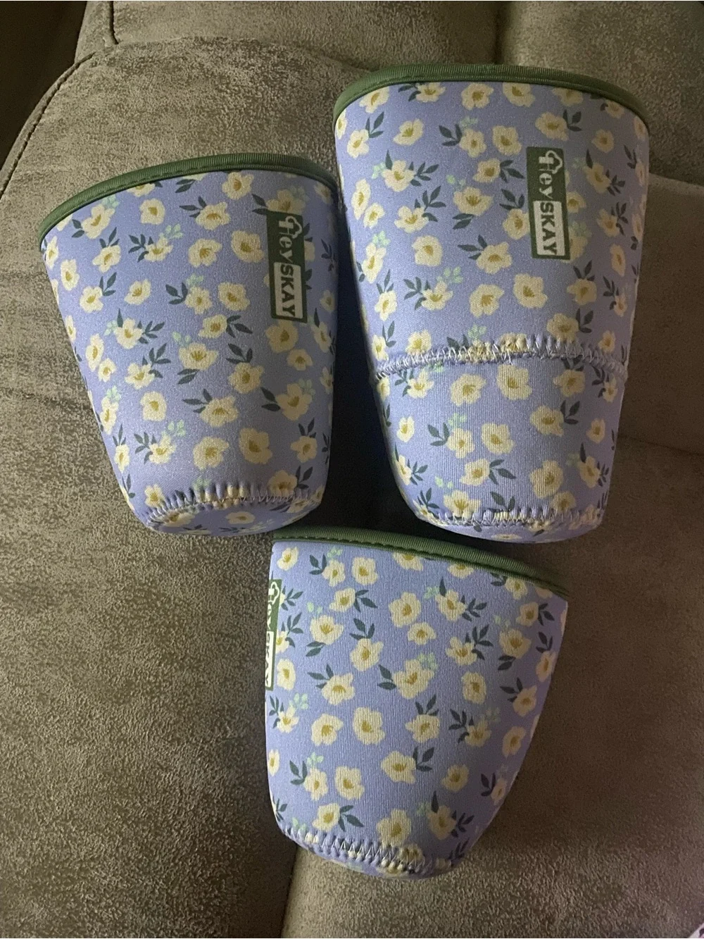 Heyskay Insulated Neoprene Floral Bottle Cooler Sleeves Blue/Green/White 3Pk